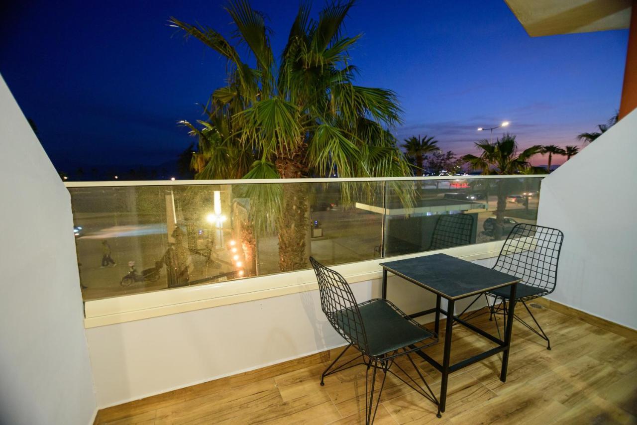 Palm Side Hotel Vlorë Exterior foto